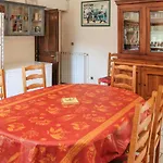 Hébergement de vacances Awesome Home In Rochefort-Du-Gard Rochefort-du-Gard