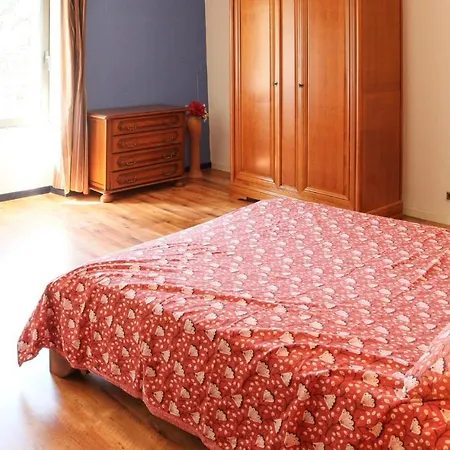 Amazing Home In Rochefort-Du-Gard Prázdninový dům