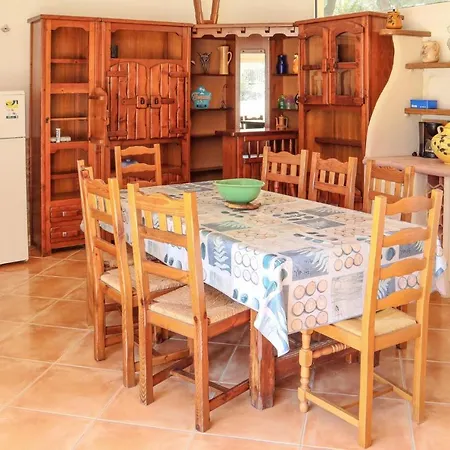Amazing Home In Rochefort-Du-Gard * Rochefort-du-Gard
